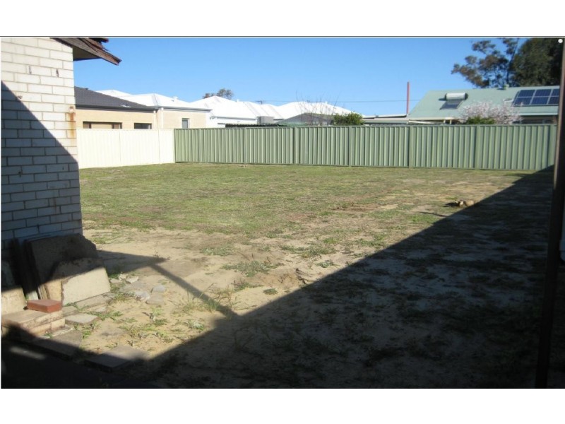 30 Mercer Way, Balga WA 6061