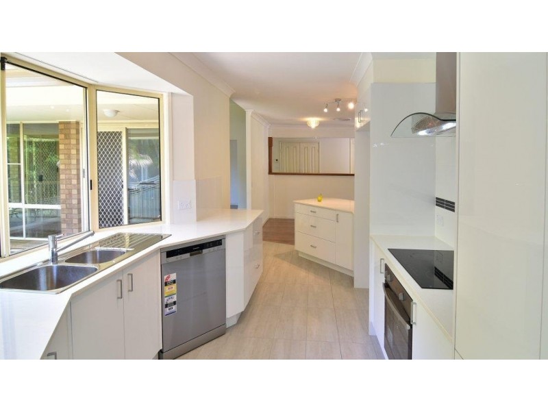 29 Shamrock Avenue, Banora Point NSW 2486