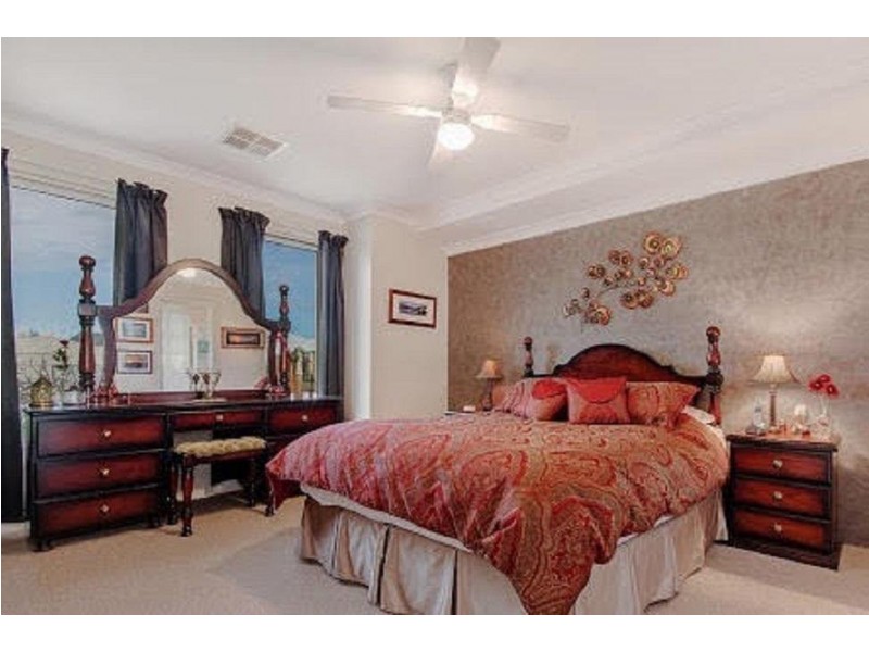 77 Forty Road, Secret Harbour WA 6173