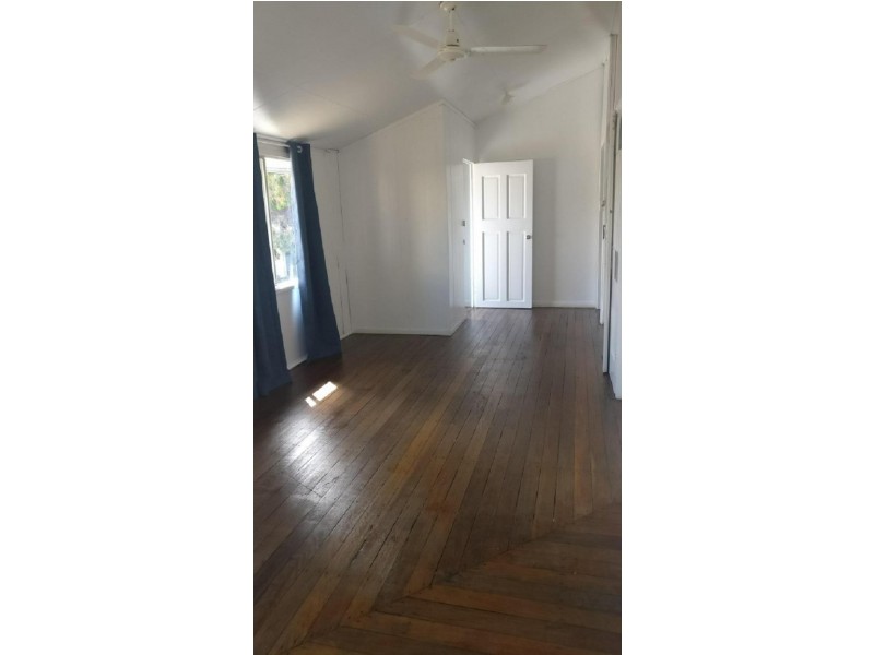 22 Stanley Street, Collinsville QLD 4804