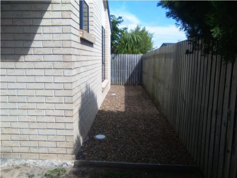 18 Toppers Drive, Coral Cove QLD 4670