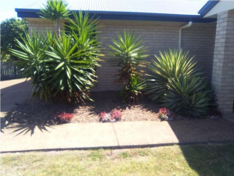 18 Toppers Drive, Coral Cove QLD 4670