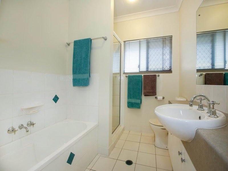 74 Yarrawonga Drive, Castle Hill QLD 4810