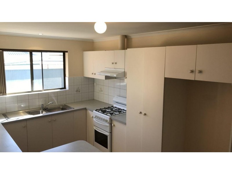 1/9 Miriam Road, Parafield Gardens SA 5107