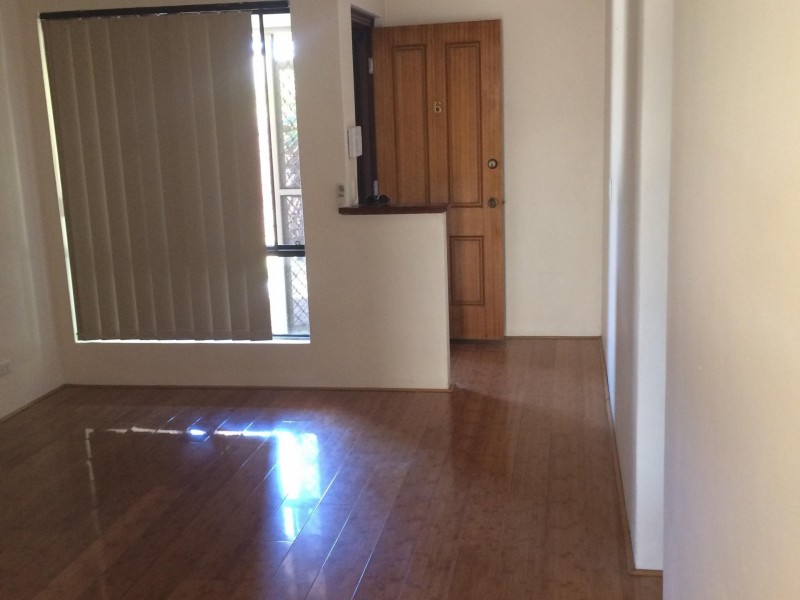 6/19 Golf Road, Parkwood WA 6147