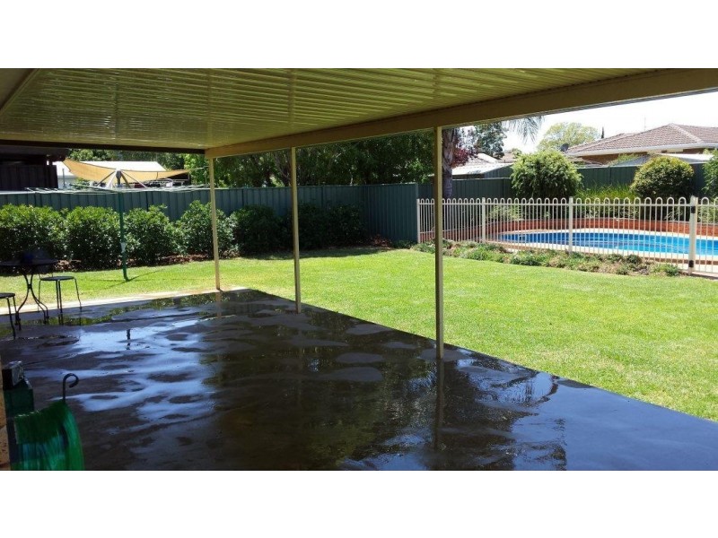 12 Welchman Street, Dubbo NSW 2830