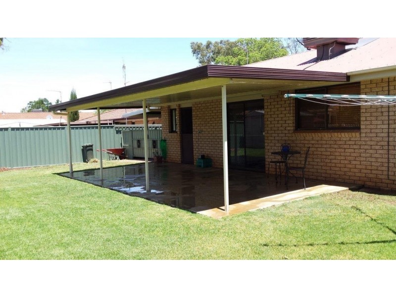 12 Welchman Street, Dubbo NSW 2830