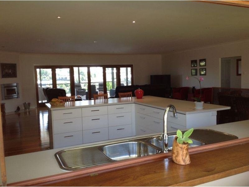 3 River Cherry Place, Maleny QLD 4552