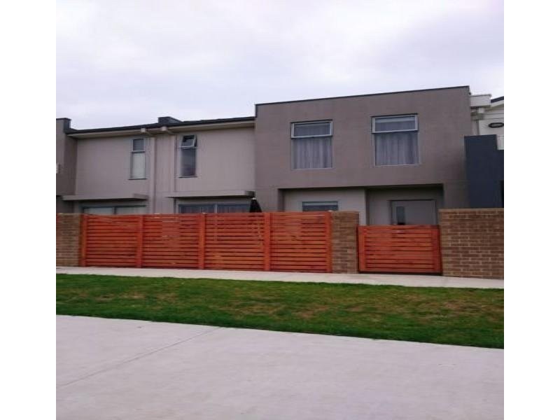 Cranbourne VIC 3977