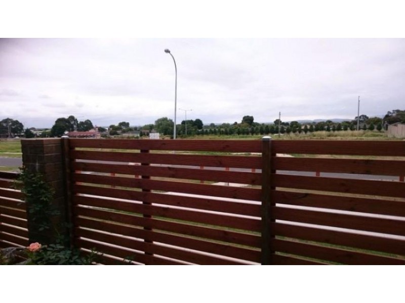Cranbourne VIC 3977