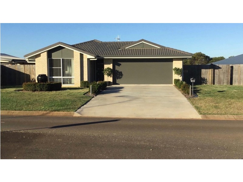 71 Tulipwood Drive, Tinana QLD 4650