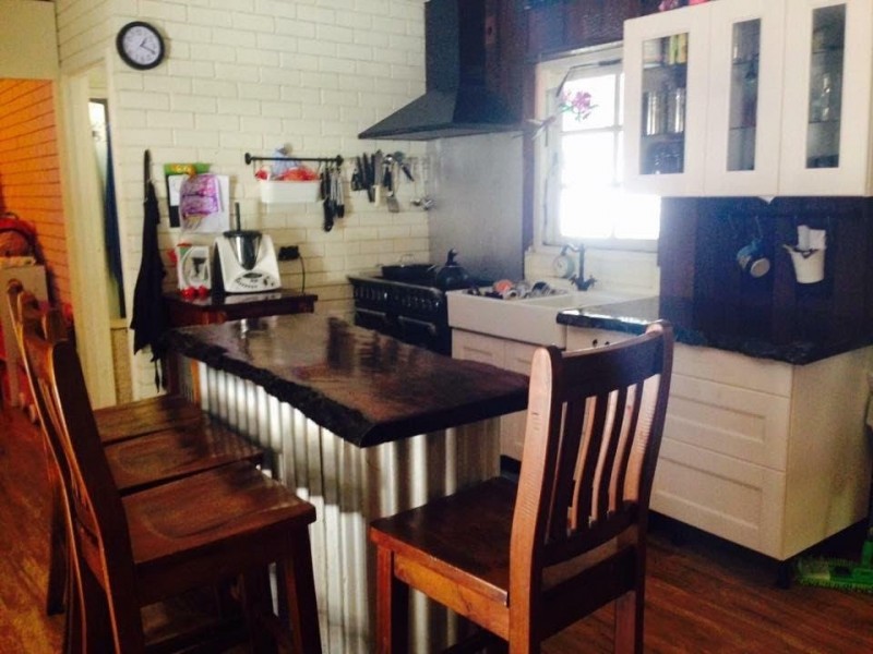 218 Holyoake Road, Dwellingup WA 6213