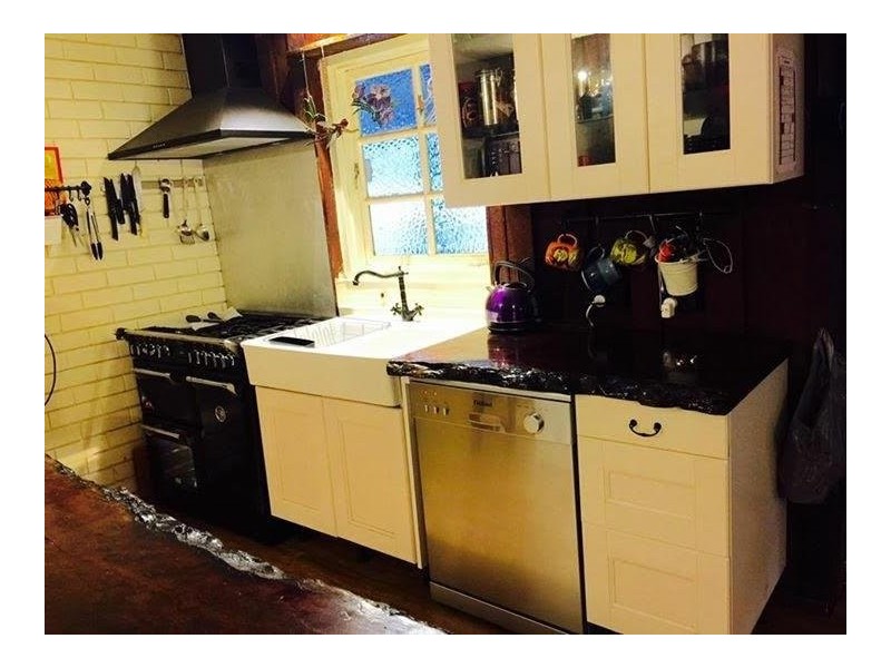 218 Holyoake Road, Dwellingup WA 6213