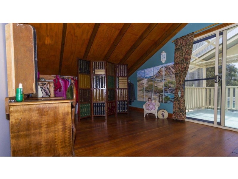 26 Wilma Crescent, Russell Island QLD 4184