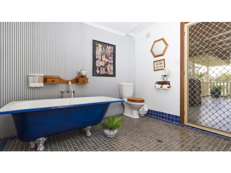 26 Wilma Crescent, Russell Island QLD 4184