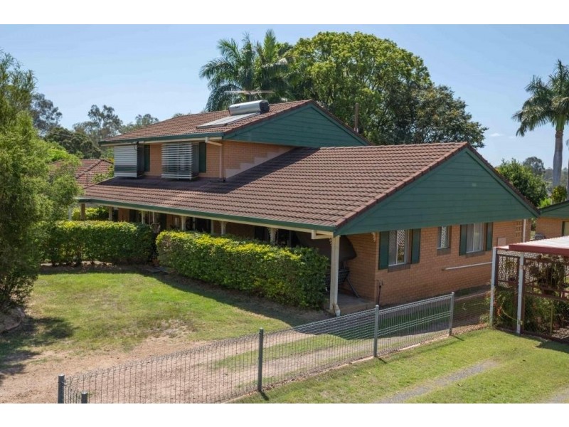 16 Bourke Street, Brassall QLD 4305