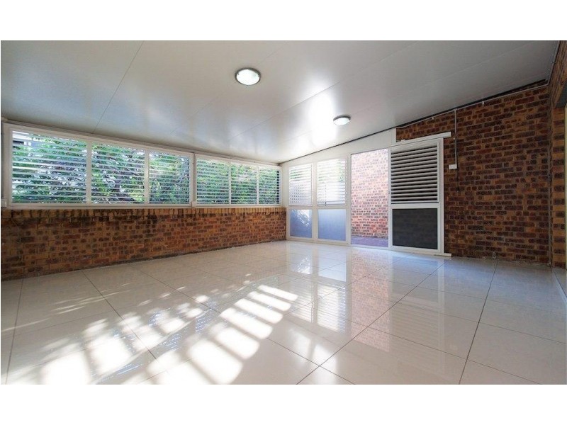 57 Gladstone Road, Highgate Hill QLD 4101