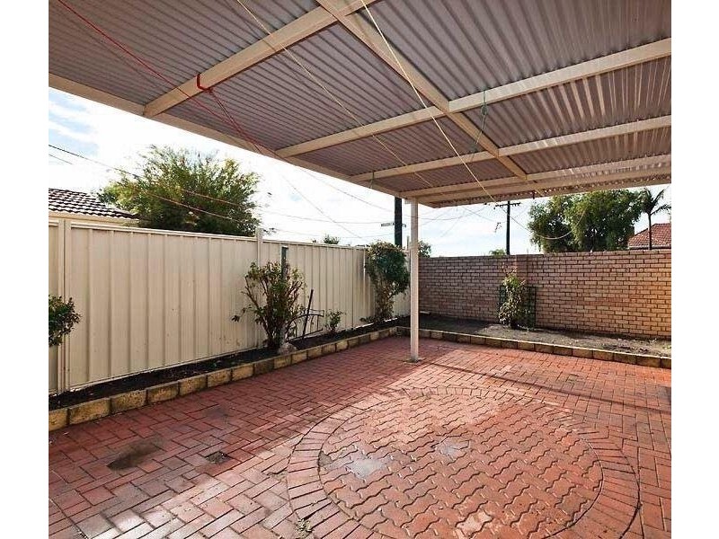 * Wroxton Street, Midland WA 6056