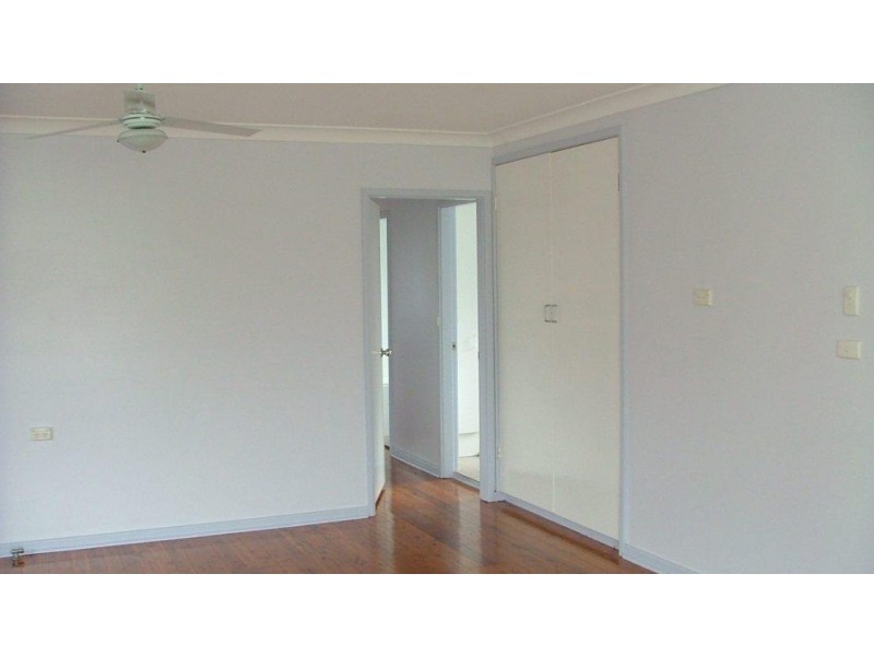 33 McDonald Avenue, Nowra NSW 2541