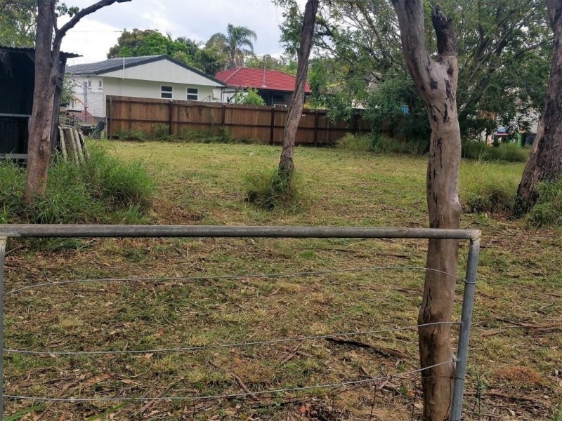 84 Jutland Street, Oxley QLD 4075