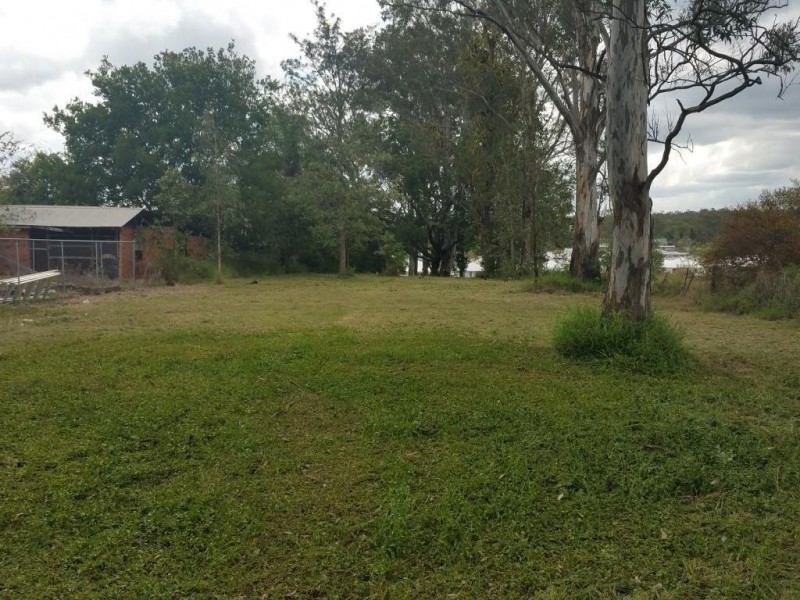 84 Jutland Street, Oxley QLD 4075