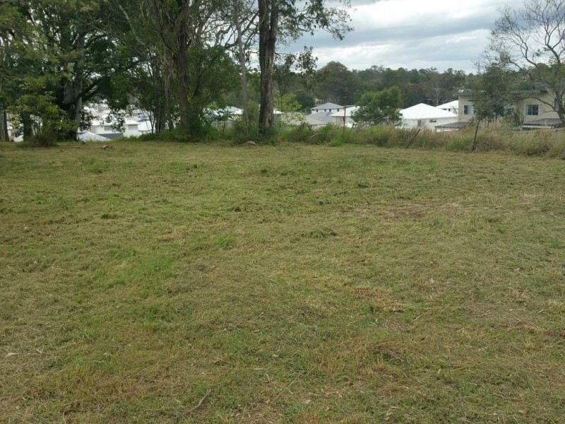 84 Jutland Street, Oxley QLD 4075