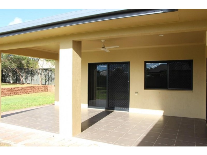 8 Peluchetti Place, Mareeba QLD 4880