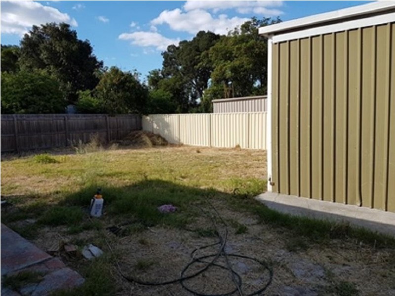 6 Meyrick Way, Langford WA 6147