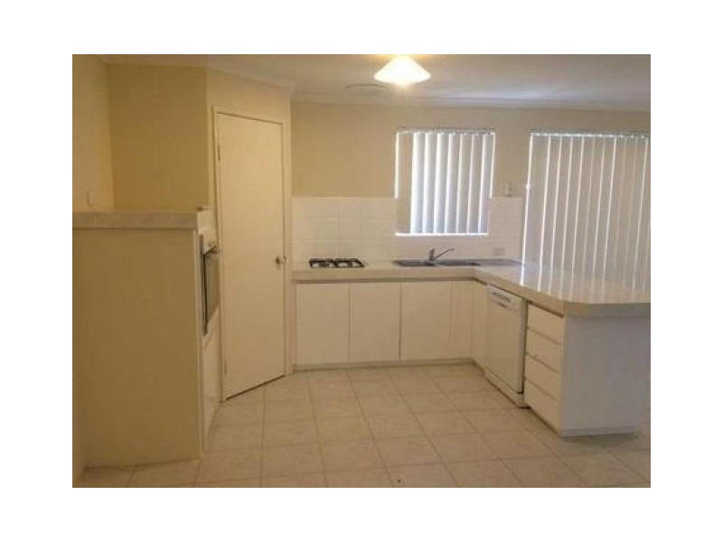 23 Menora Loop, Warnbro WA 6169