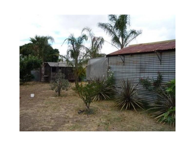 6 Canterbury Street, St Arnaud VIC 3478