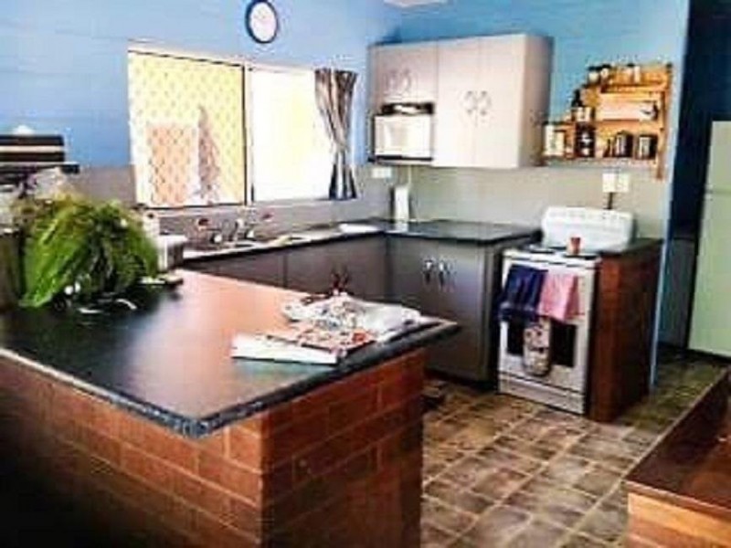 32 McArthur Street, Croydon QLD 4871