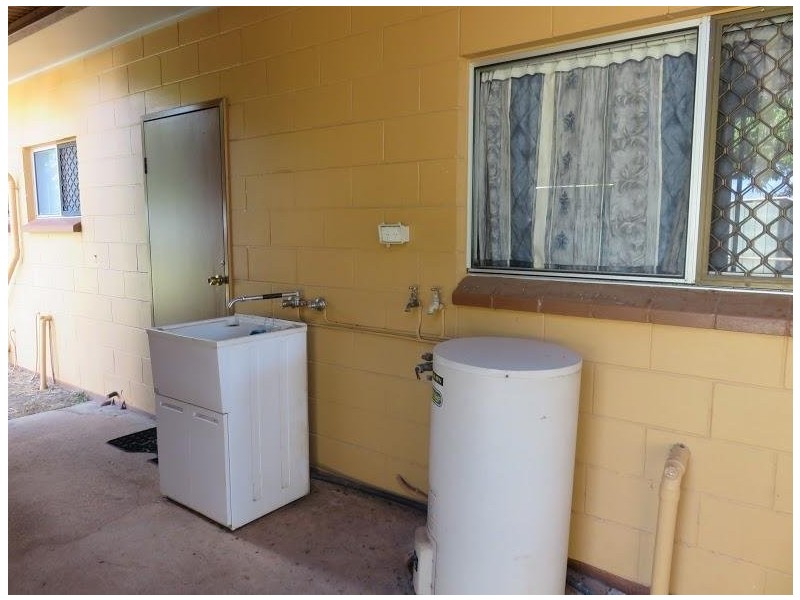 32 McArthur Street, Croydon QLD 4871