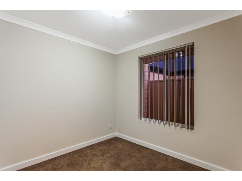 20 Fairlie Road, Canning Vale WA 6155