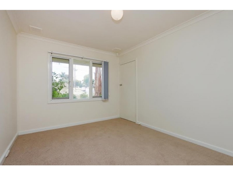 9A Oldfield Road, Girrawheen WA 6064