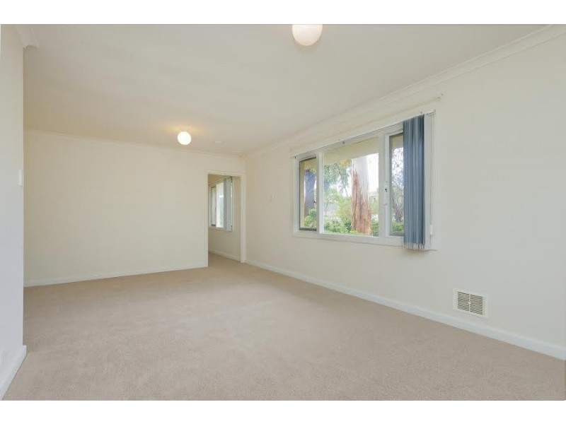 9A Oldfield Road, Girrawheen WA 6064