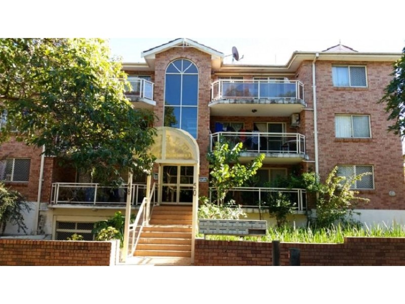 8/50 Reynolds Avenue, Bankstown NSW 2200