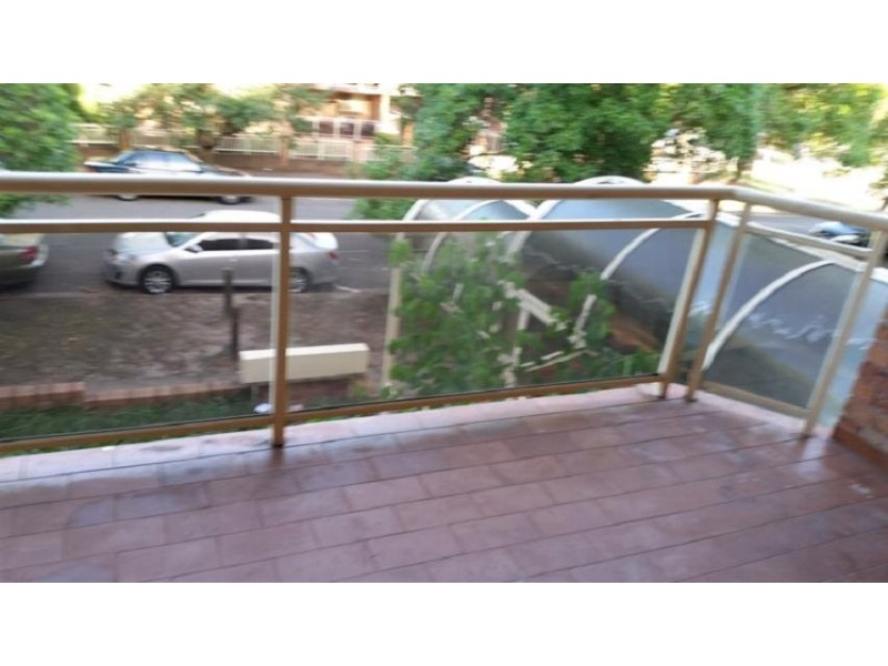 8/50 Reynolds Avenue, Bankstown NSW 2200