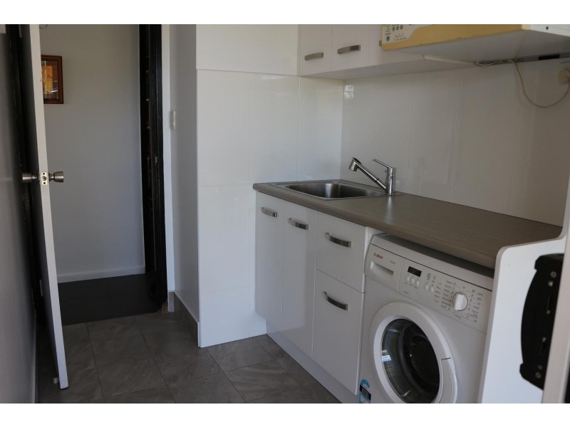 12 Hewill Drive, Gracemere QLD 4702
