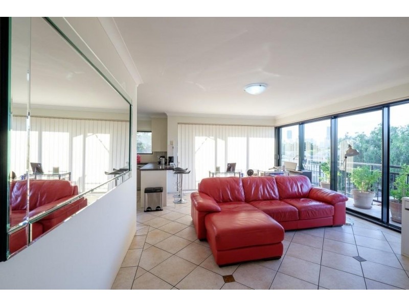 4/15 Eskgrove Street, East Brisbane QLD 4169