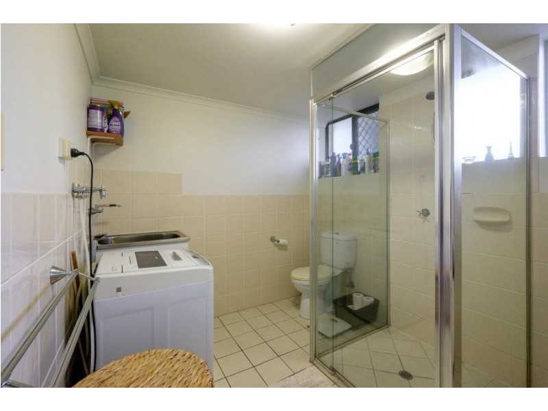 4/15 Eskgrove Street, East Brisbane QLD 4169