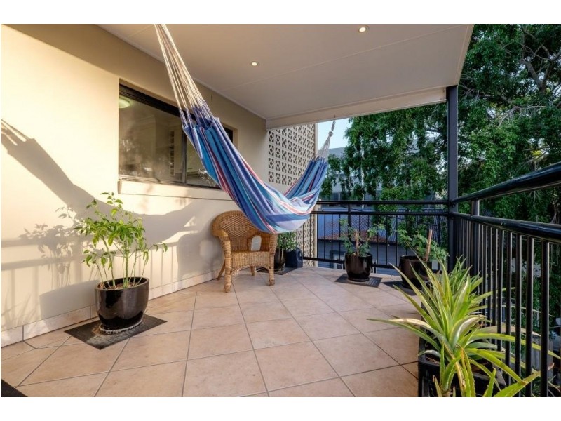 4/15 Eskgrove Street, East Brisbane QLD 4169