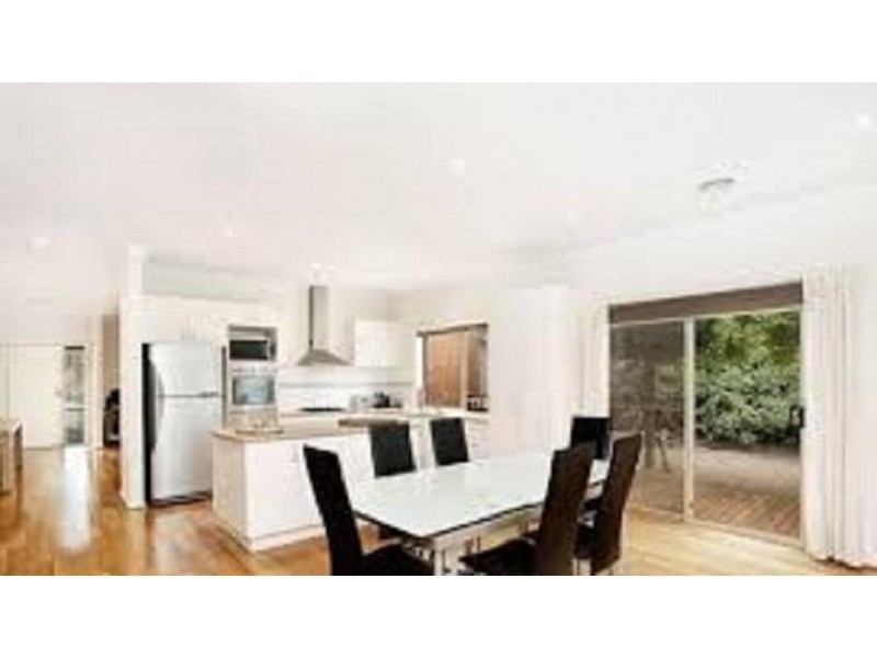 36 Waxflower Crescent, Bundoora VIC 3083