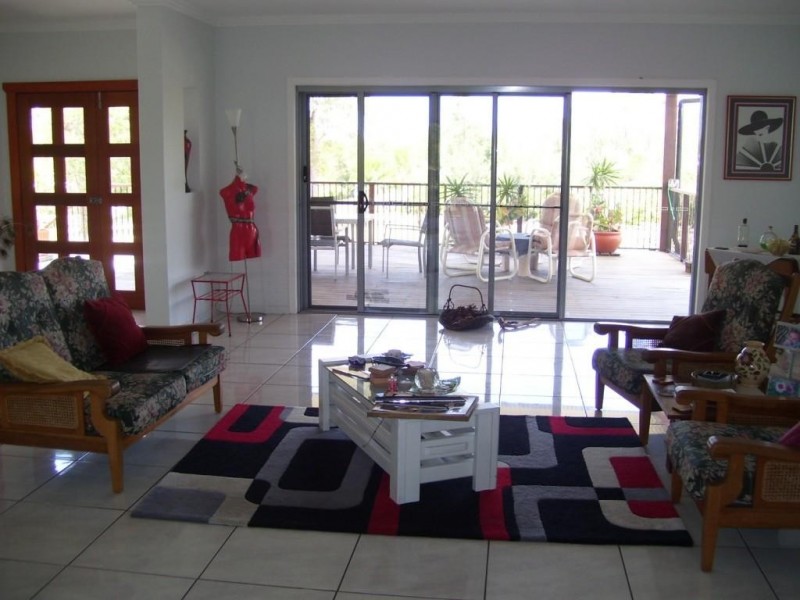 2 Melaleuca Court, Redridge QLD 4660