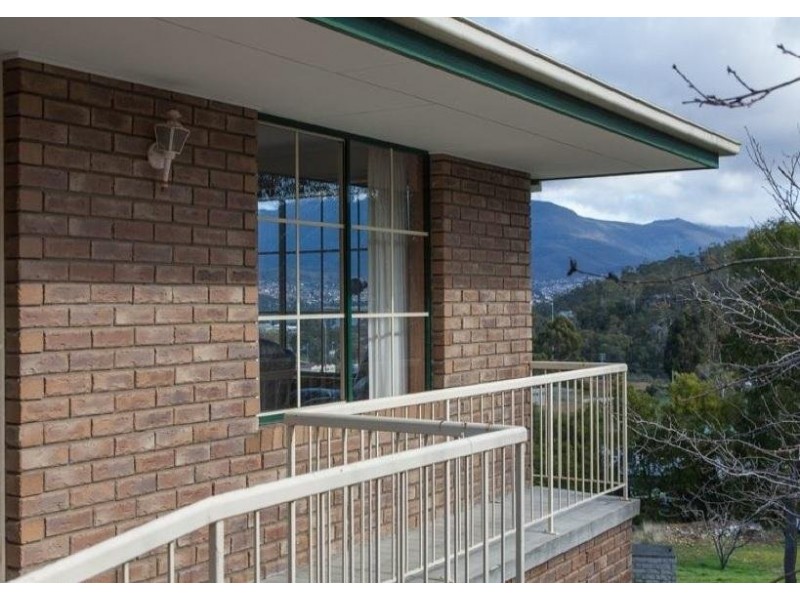 3/3 Llenroc Street,, Geilston Bay TAS 7015