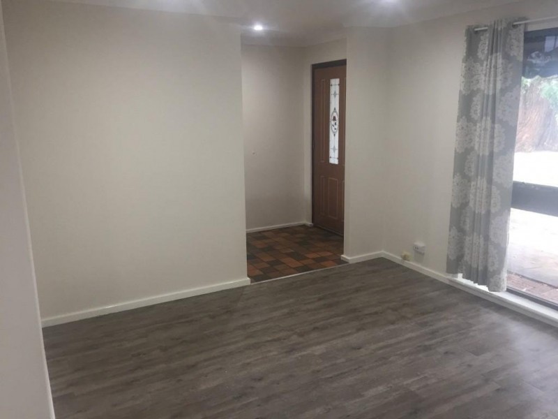 26 Marlboro Road, Swan View WA 6056