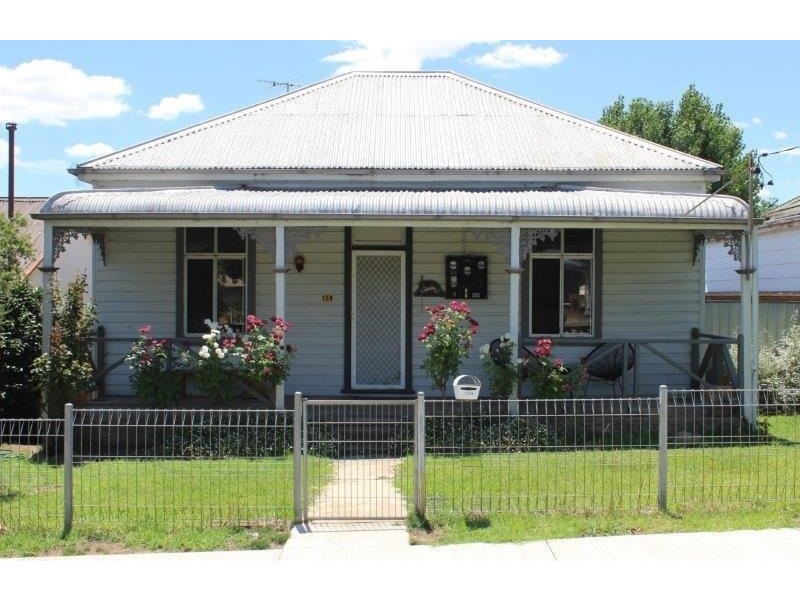159 Albury Street, Harden NSW 2587