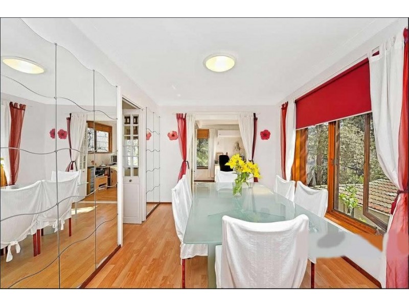 * Wills Avenue, Castle Hill NSW 2154