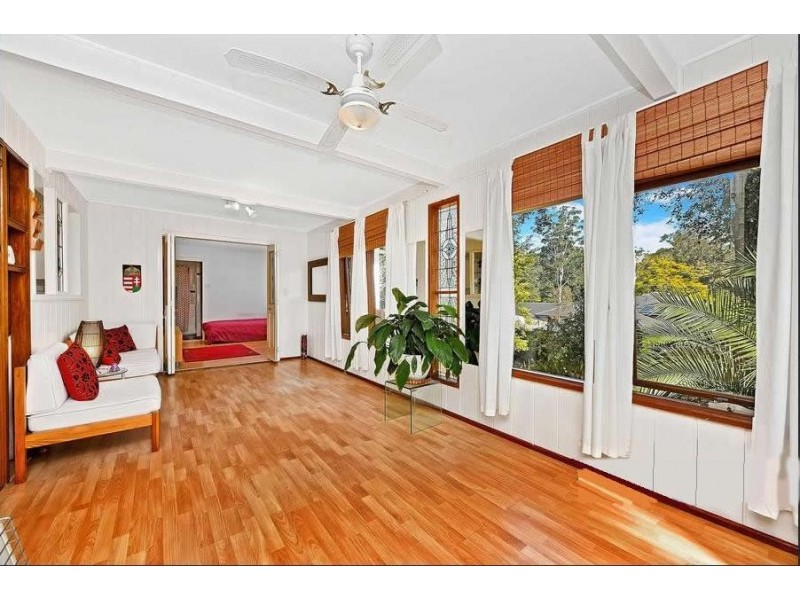 * Wills Avenue, Castle Hill NSW 2154