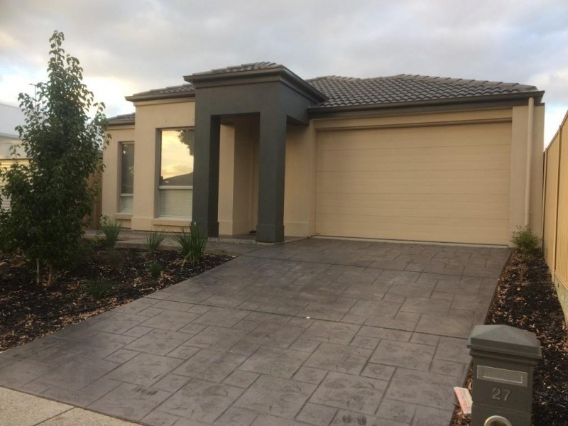 27 Kaurna Avenue, Aldinga Beach SA 5173