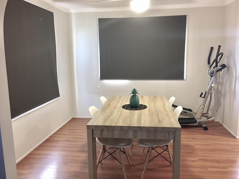 8 Mercury Street, Telina QLD 4680